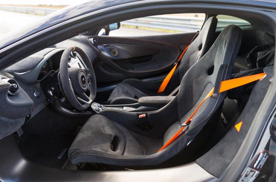 Интерьер McLaren 600LT HPE1000 by Hennessey 2019 года  (фото 17 из 34)